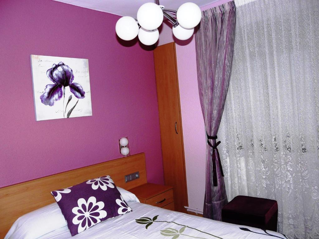 Apartamento Turistico Guara Casa Castro Barbastro Room photo