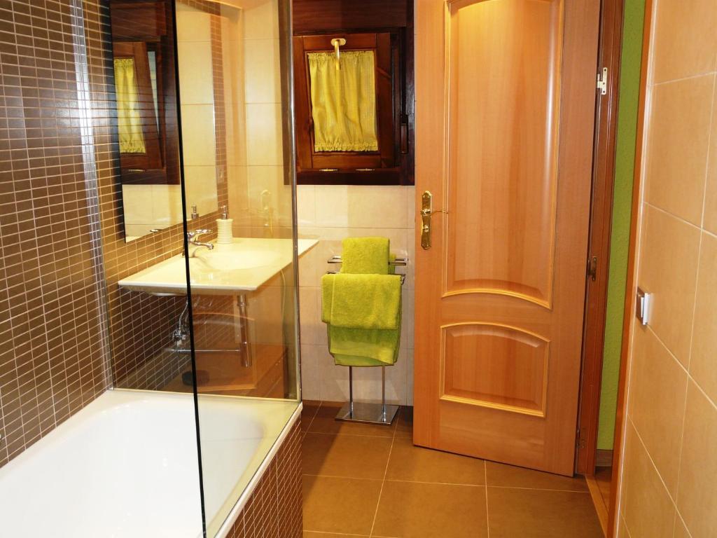 Apartamento Turistico Guara Casa Castro Barbastro Exterior photo